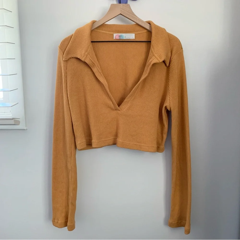 Free People Beach Large Honey Yellow‎ Deep V Neck Collar Crop Sweater Rib